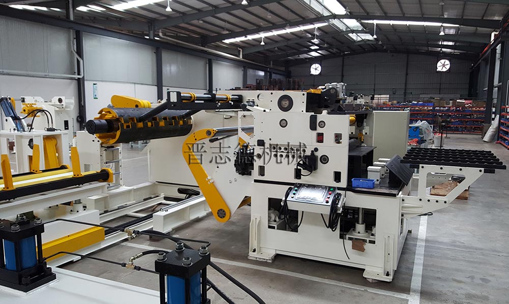 高張力三合一送料機裝配 高張力三合一送料機裝配