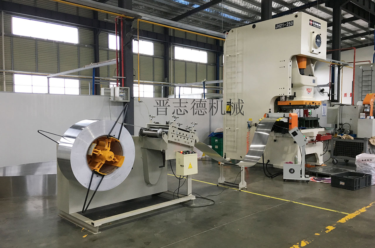 韓國(guó)客戶選購(gòu)二合一整平機(jī),韓國(guó)卡戶購(gòu)買(mǎi)NC送料機(jī) 韓國(guó)客戶選購(gòu)二合一整平機(jī),韓國(guó)卡戶購(gòu)買(mǎi)NC送料機(jī)