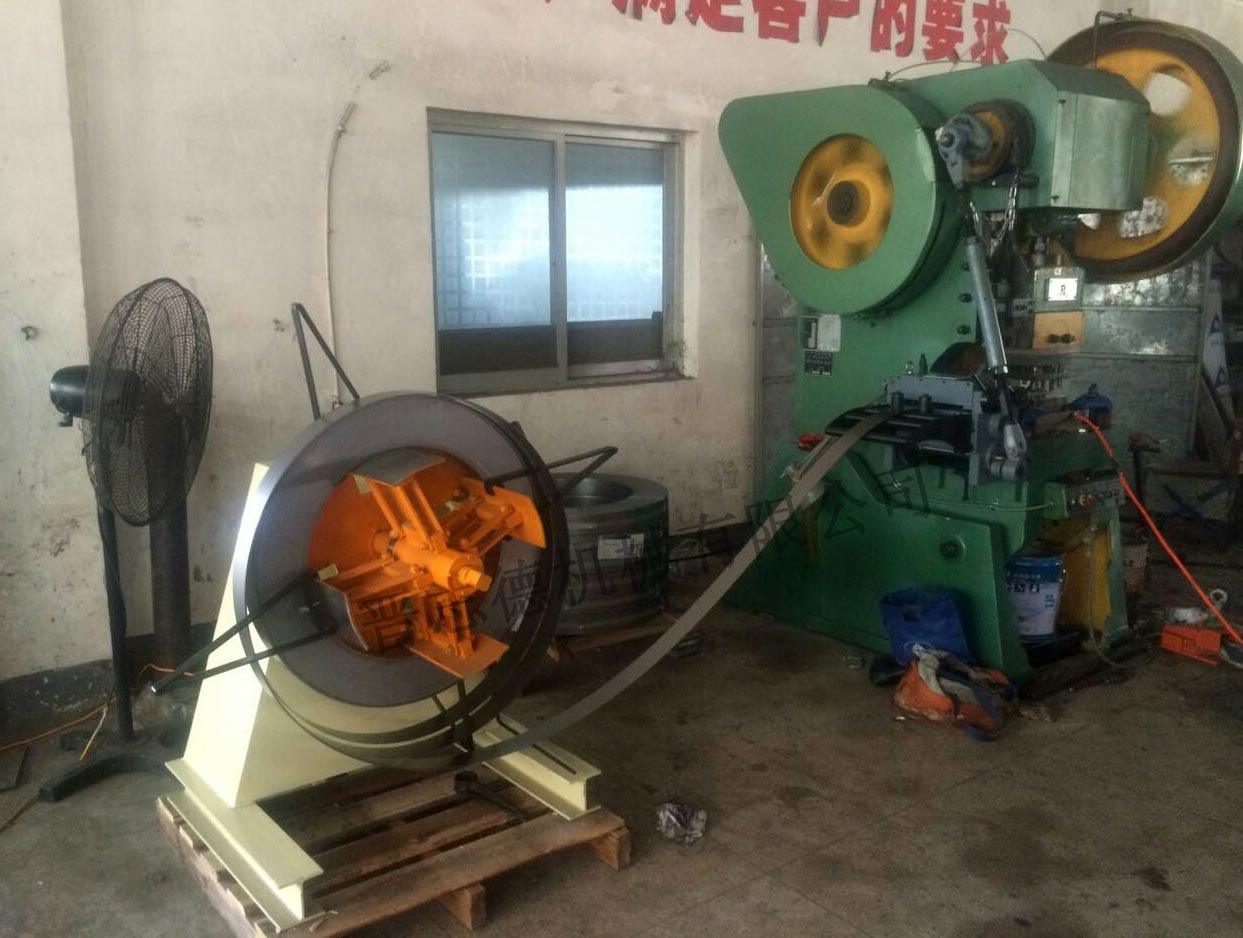 滾輪送料機使用,重型材料架配滾輪送料機 滾輪送料機使用,重型材料架配滾輪送料機